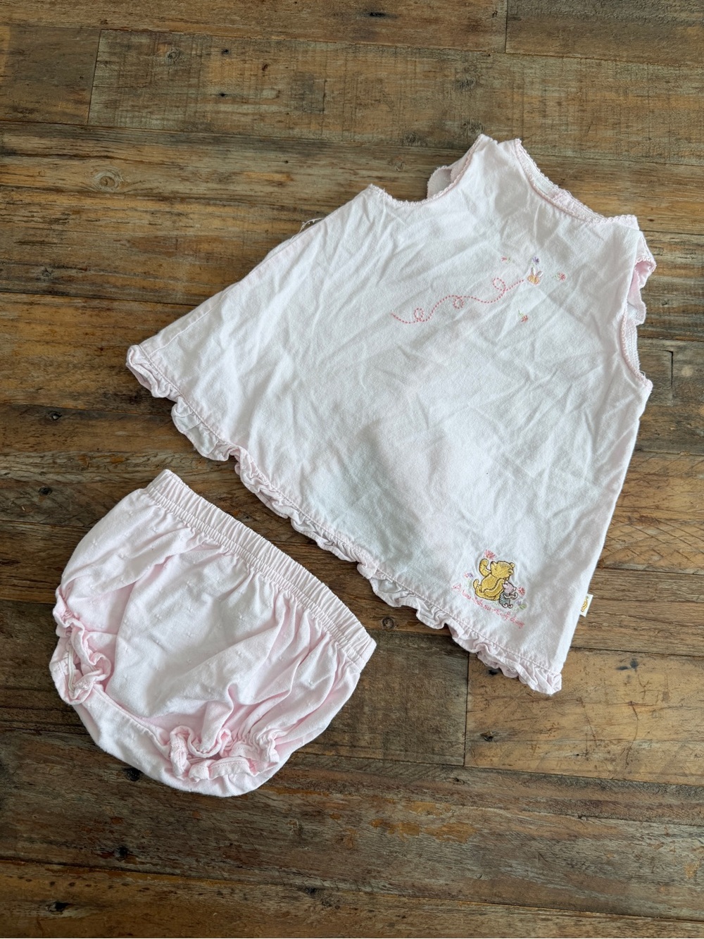 Vintage classic Pooh set